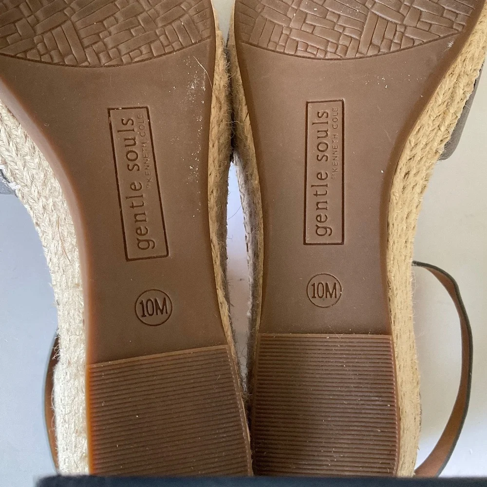 GENTLE SOULS Charli Wedge Sandals Size 10 NEW